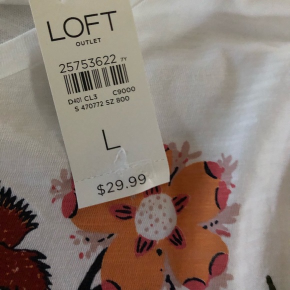 NWT Loft Women’s White with accents. Size L - Picture 3 of 3